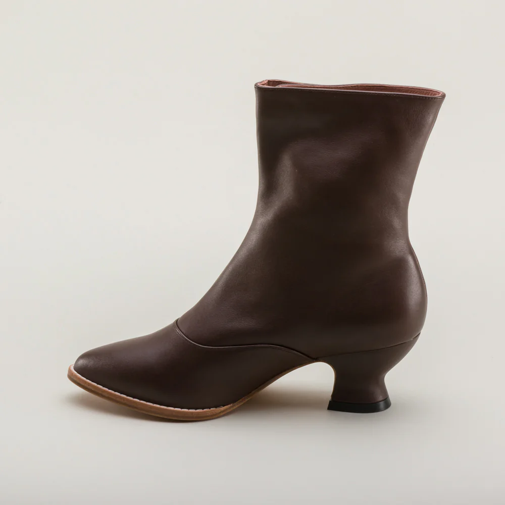 Tavistock Victorian Button Boots (Brown) - Image 10